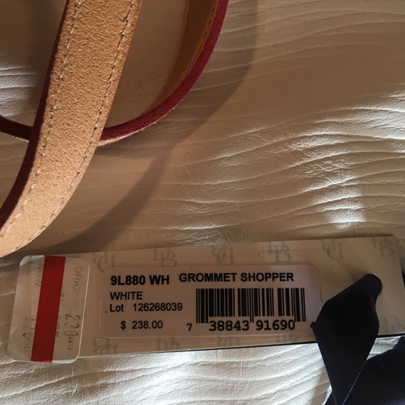 Dooney & Bourke bag - Picture 2 of 3